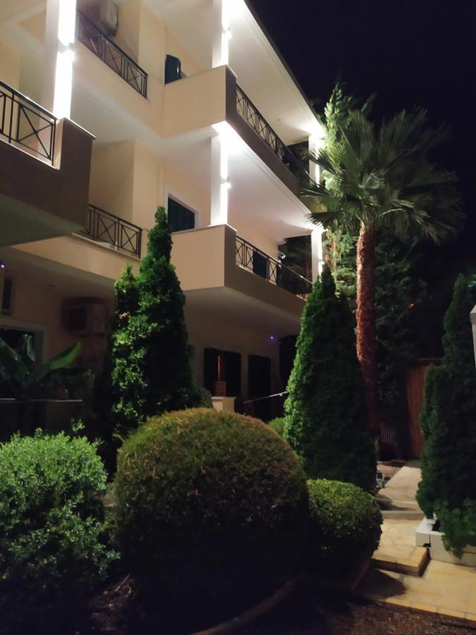 Apartament Katsenos *